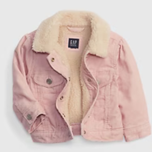 Gap NWTS Sherpa lined pink beige cord jacket
Girls XL, fit women’s XS - Picture 2 of 9